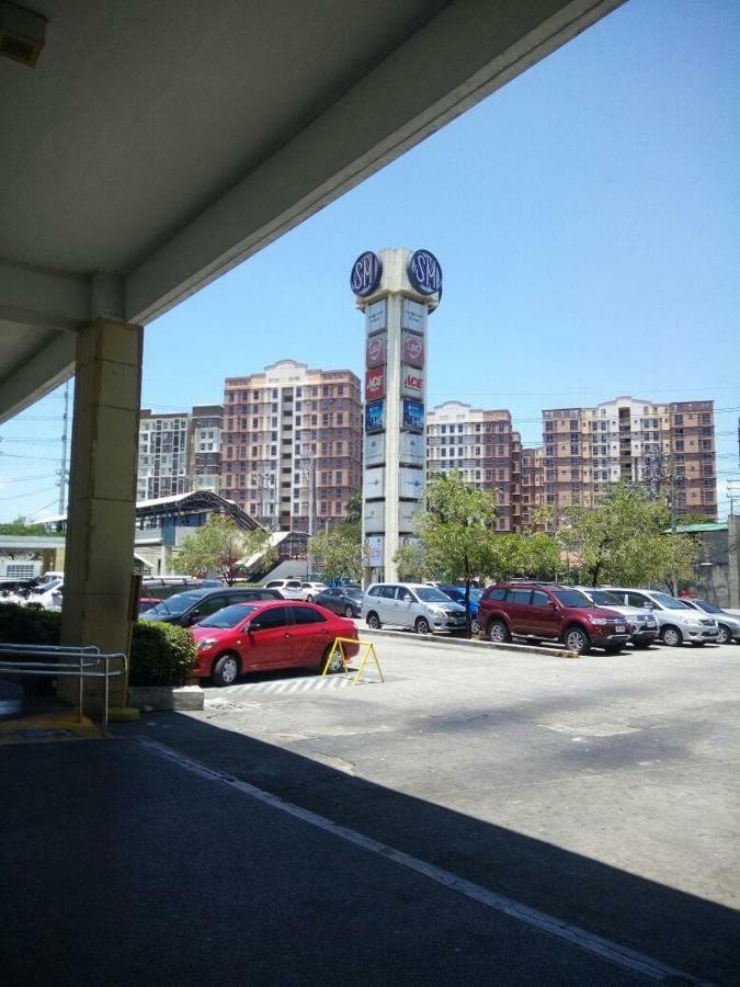 2br Avida Tower Near Naia Airport *