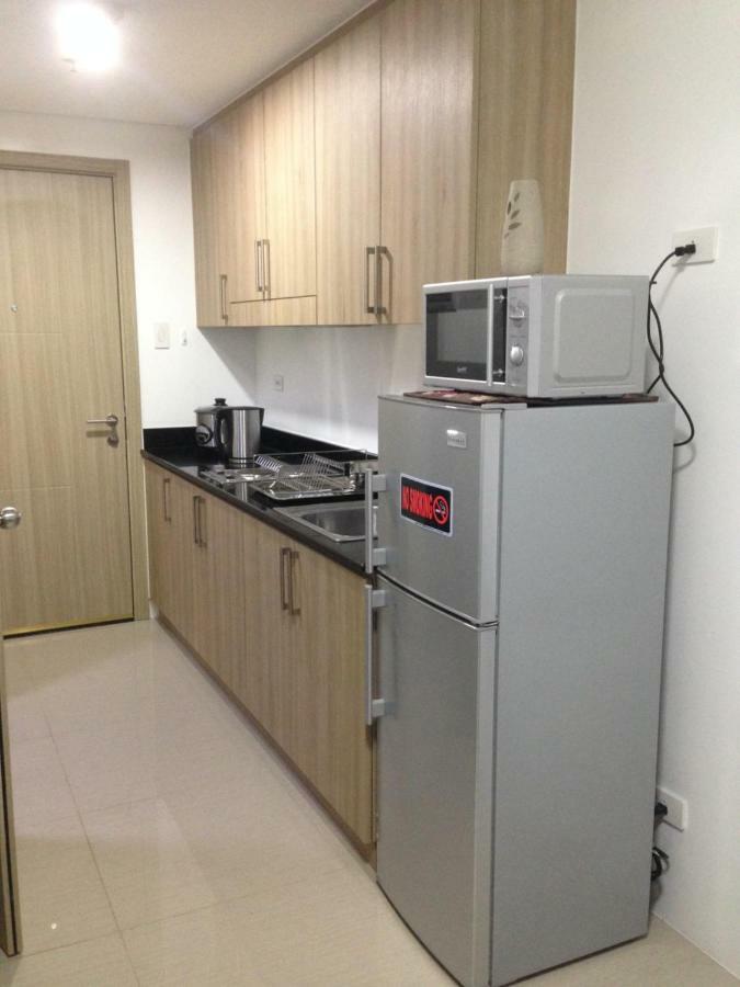 Shore Residences Moa * Manila