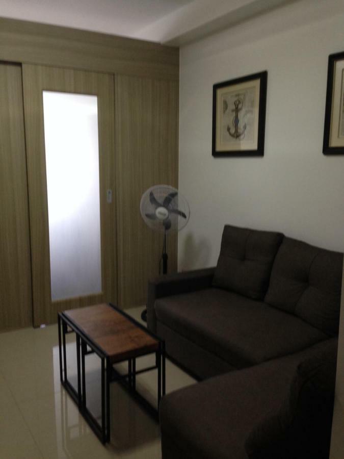 Shore Residences Moa