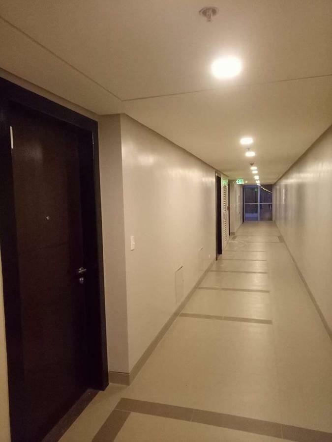 Eighty One Newport Boulevard * Manila