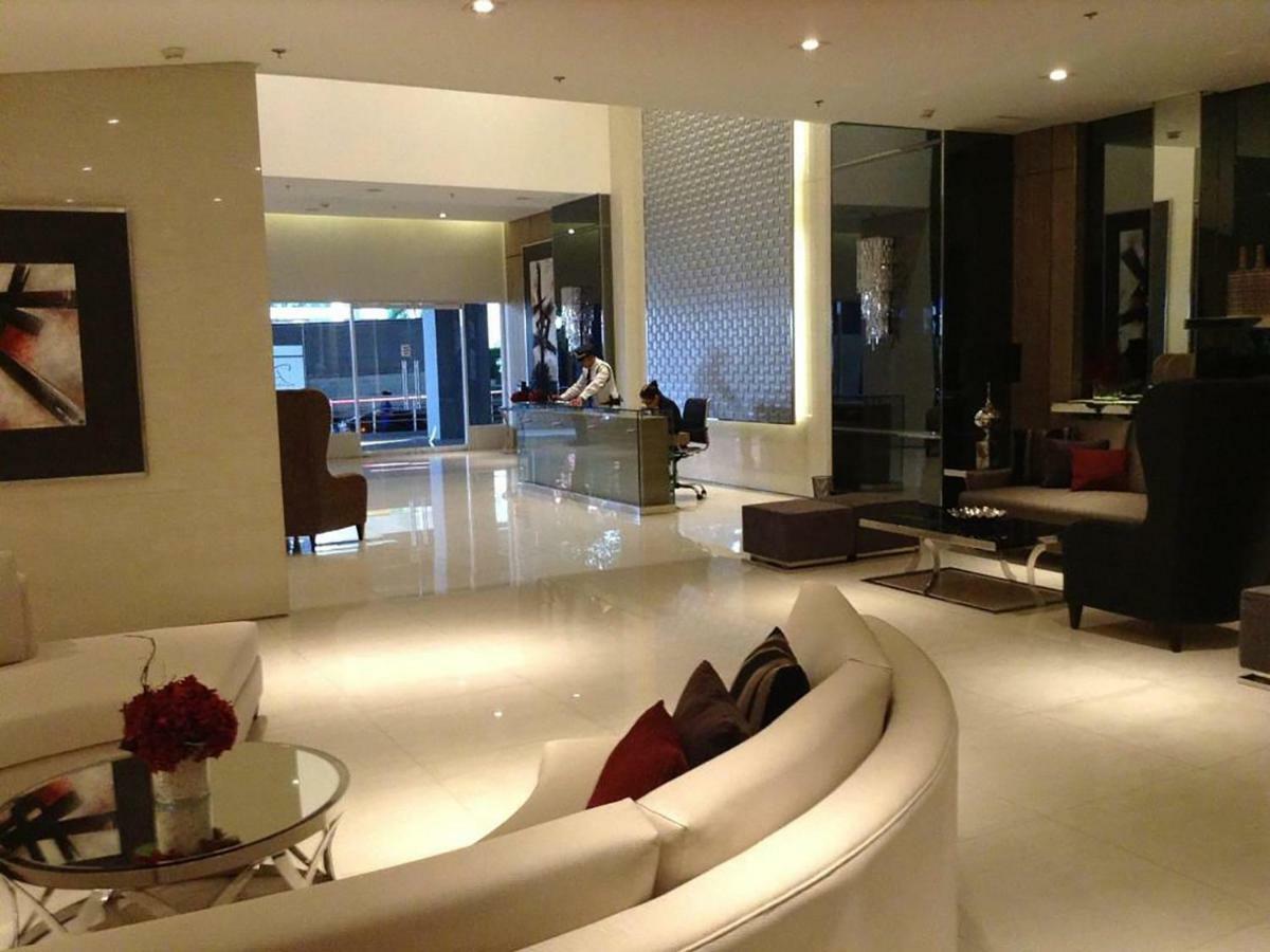 Jr Luxe 1824 At Princeton Residences Manila