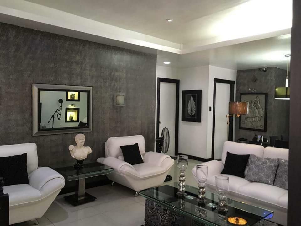 Spacious Rise * Manila