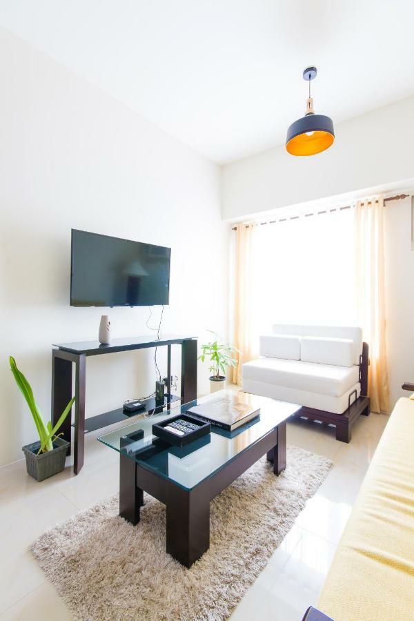 Amora At The Beacon Makati Apartment *