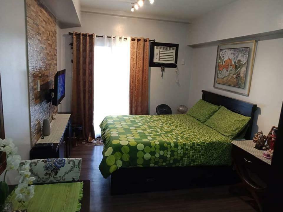 Sally's Place At La Verti Residences Apartment Manila