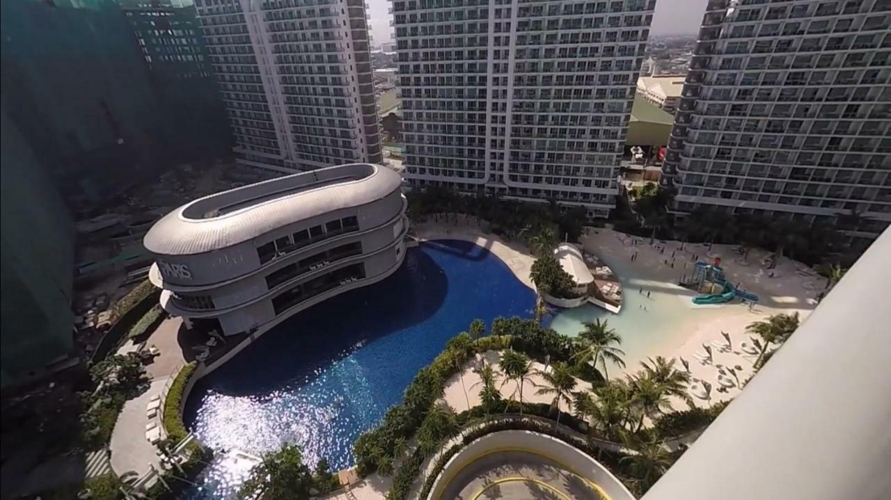 Azure Paranaque Bldg Maldives
