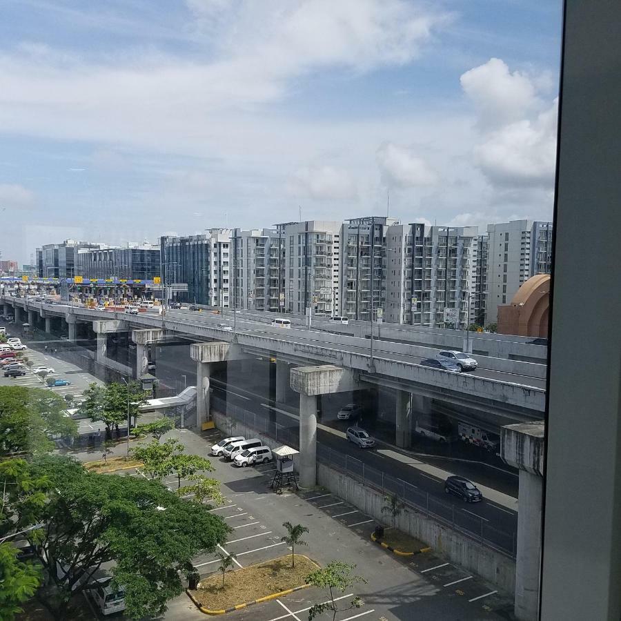 Apartment 101 Newport Blvd Condotel Manila