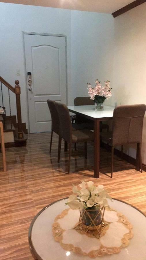Affordable 2 Bedroom 2 Ba W/ Skycable, Netflix, & Amazon Prime Manila