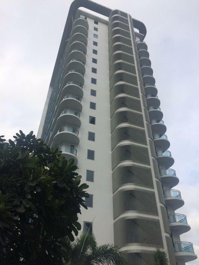 Azure Urban R&c - Paranaque *