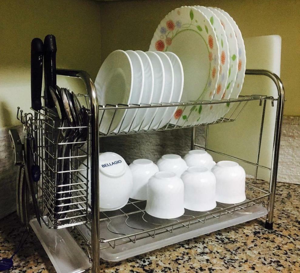 Apartment Affordable 2 Bedroom 2 Ba W/ Skycable, Netflix, & Amazon Prime Manila