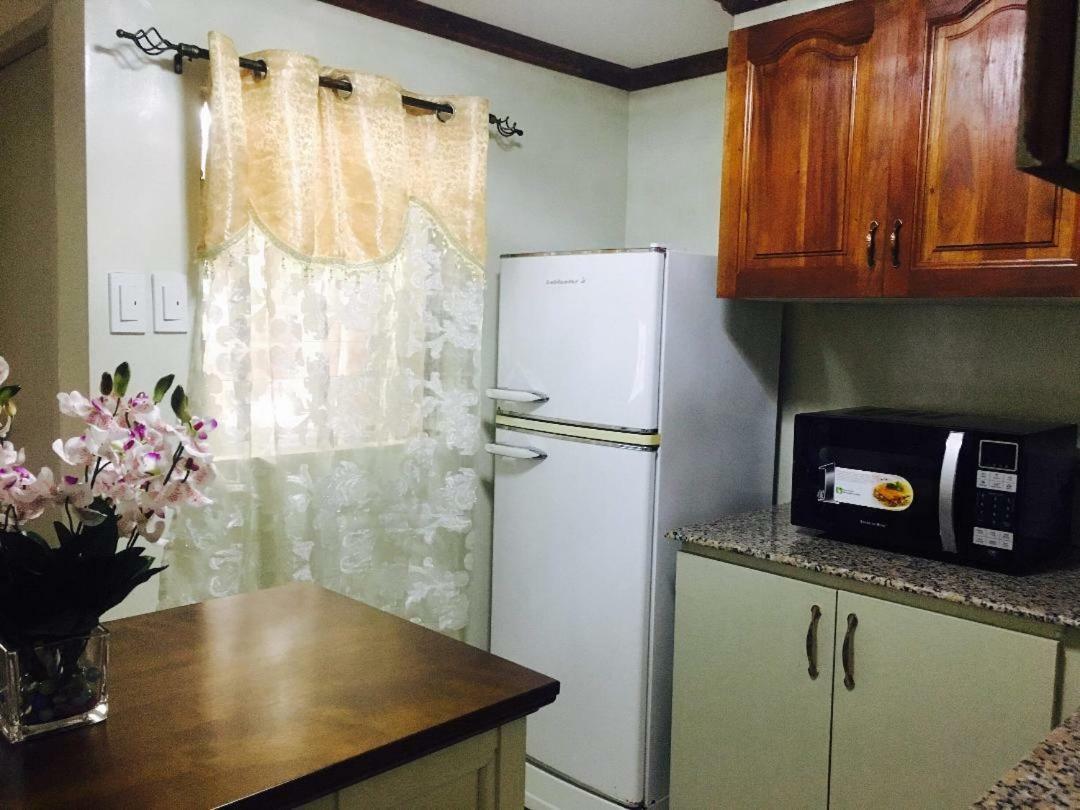 Affordable 2 Bedroom 2 Ba W/ Skycable, Netflix, & Amazon Prime