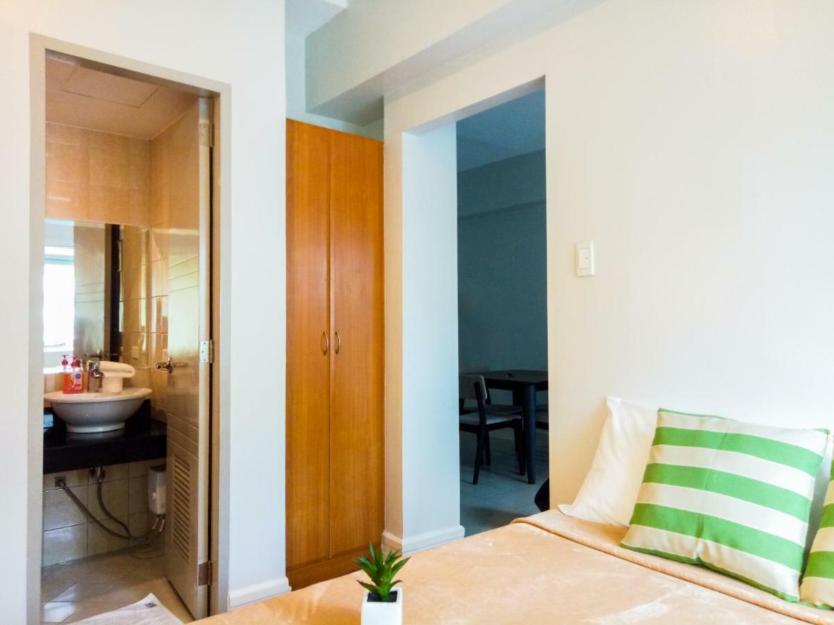 Apartment Forbes Area Bgc Taguig *