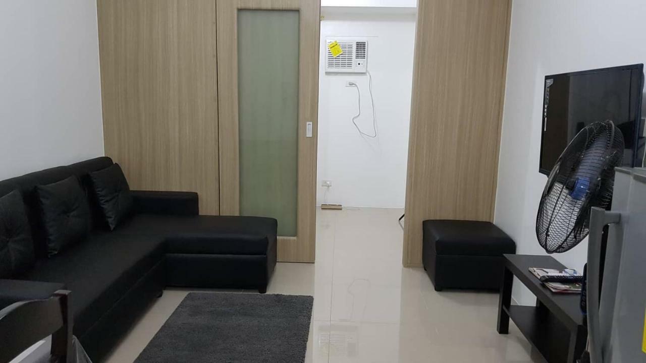 1 Bedroom @smdc Shore Residences, Mall Of Apartment *