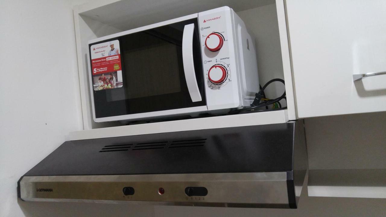 Apartment 1br Grace Residences W/ Internet- Near Bgc/mckinley *