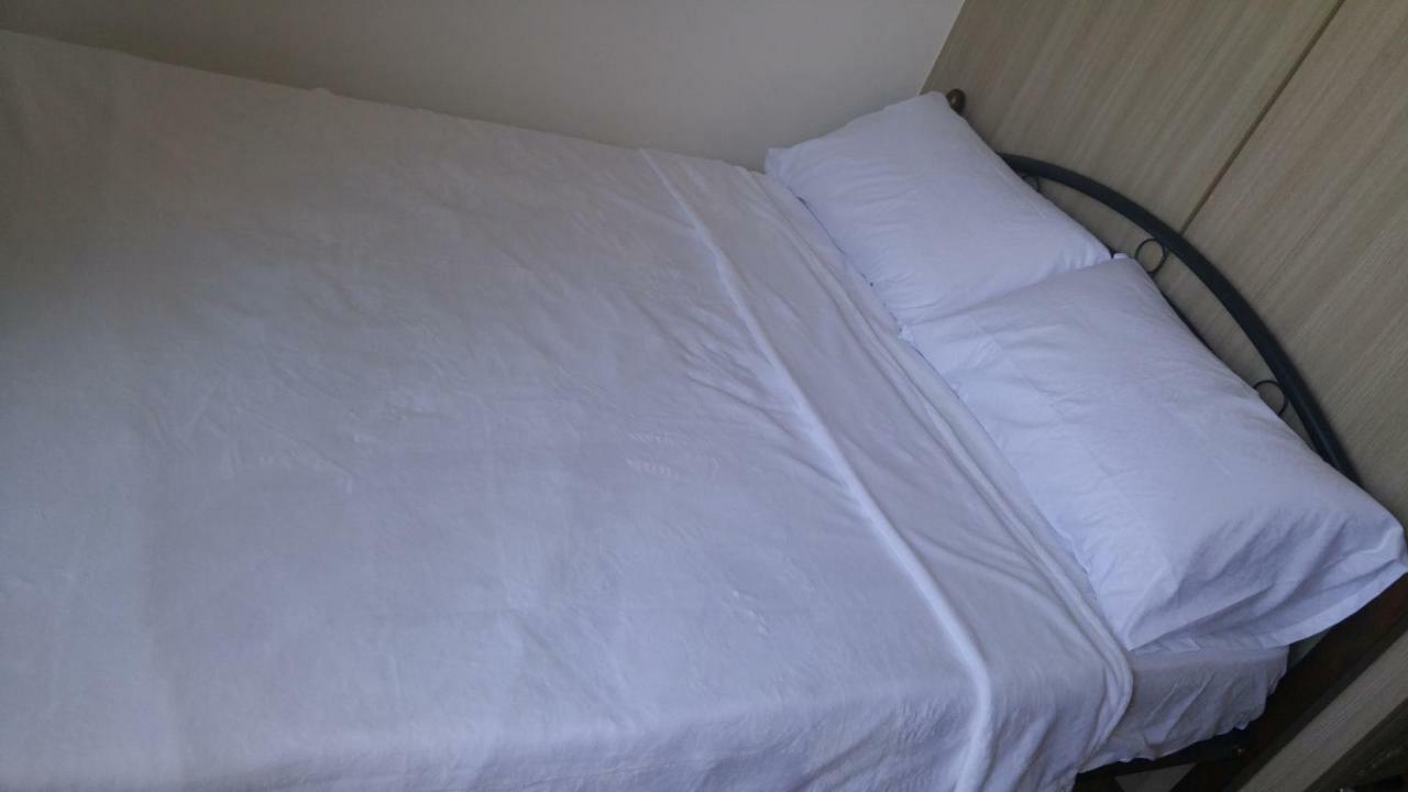 1br Grace Residences W/ Internet- Near Bgc/mckinley Apartment