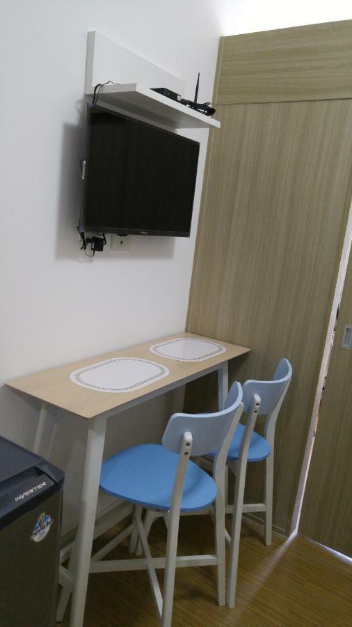 Apartment 1br Grace Residences W/ Internet- Near Bgc/mckinley Manila