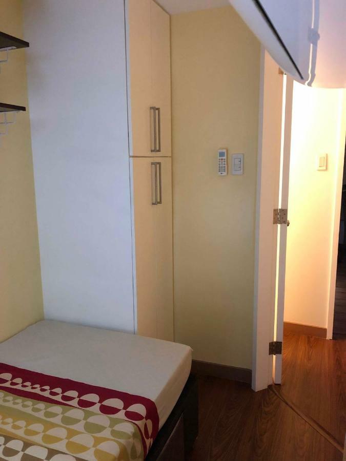 Victoria Bgc 2 Bedrooms Apartment Manila