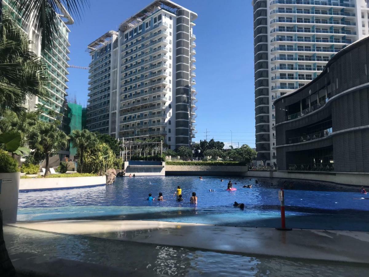 Apartment Azure Paranaque Bldg Maldives