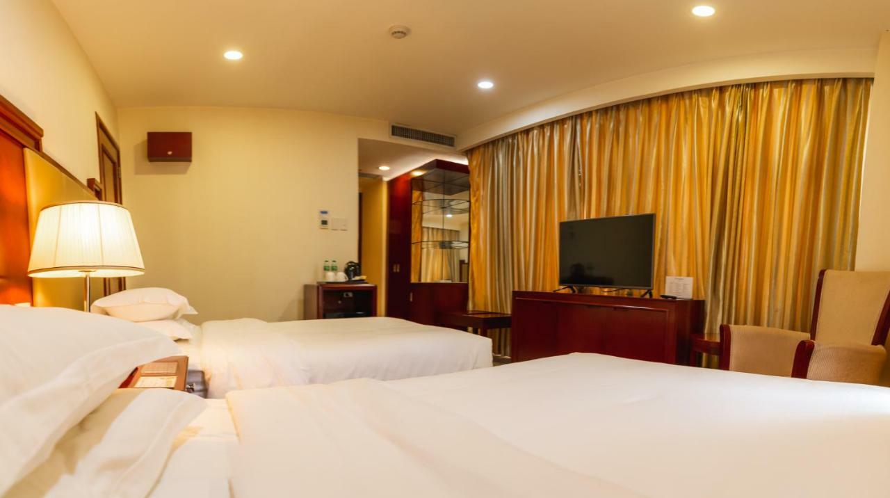 Swiss-belhotel Blulane 3*