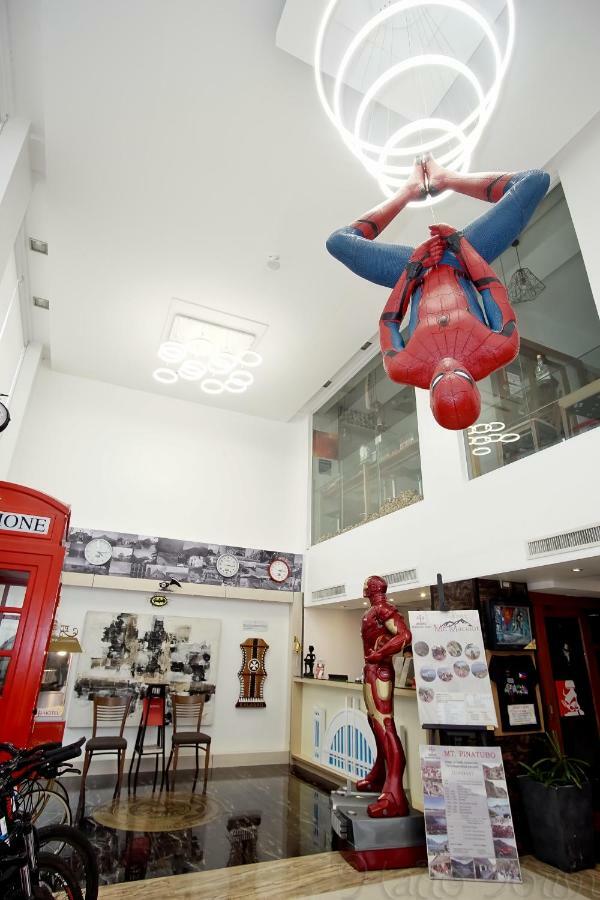 Heroes Hotel 3*