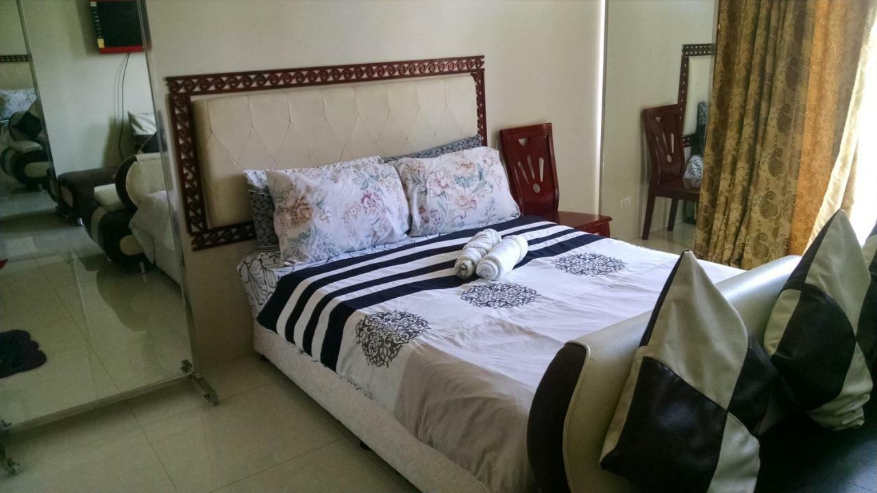 3n Palm Tree Villas Manila