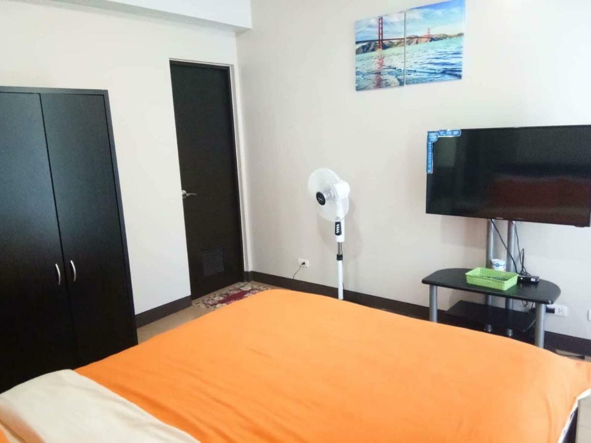 Apartment 4q Tower D Manhanttan Heights Cubao Qc *