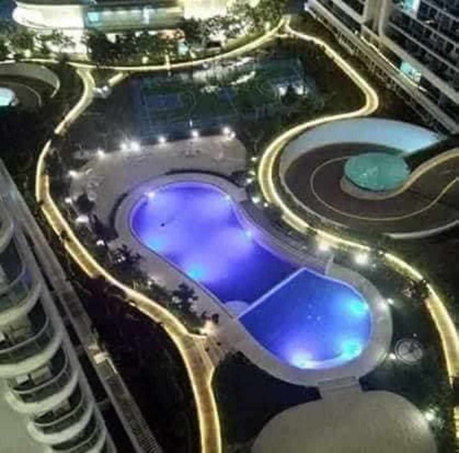 Azure C5 Man-made Balcony Multiple Units Apartment Manila