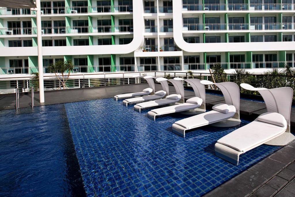 Azure C5 Man-made Balcony Multiple Units * Manila