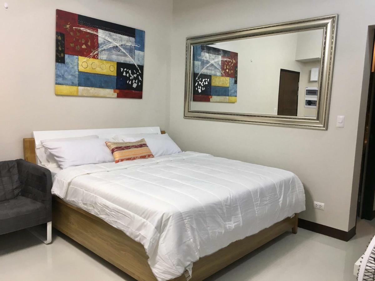 101 Newport C2 Manila