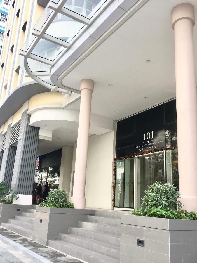 101 Newport C2