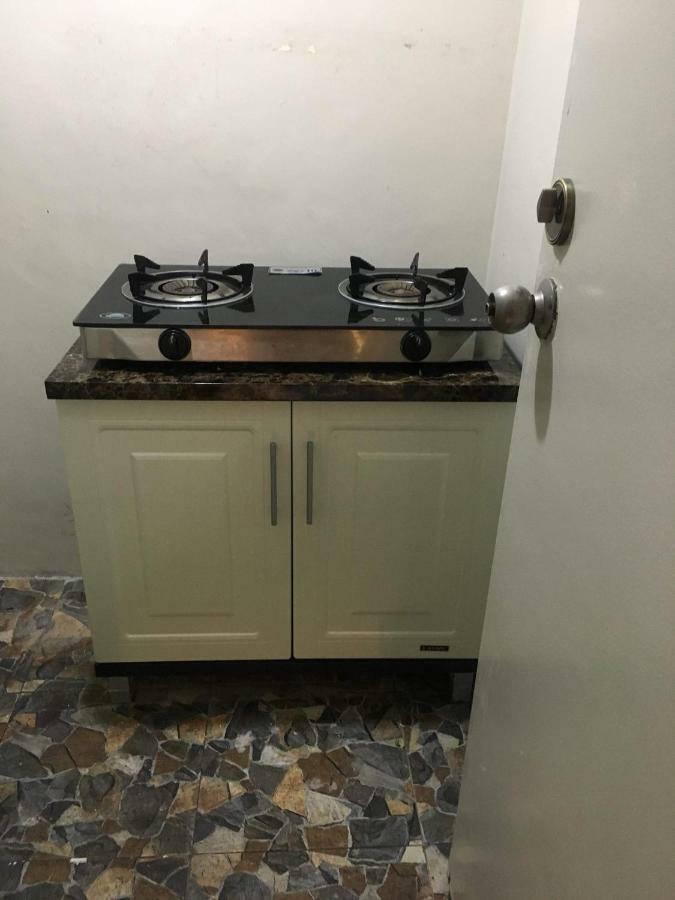Affordable 2 Bedroom 2 Ba W/ Skycable, Netflix, & Amazon Prime Apartment Manila