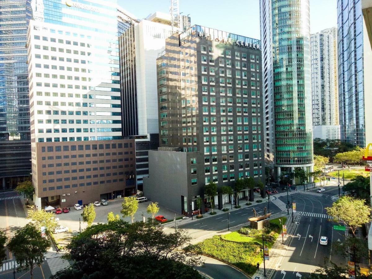 Apartment Forbes Area Bgc Taguig Manila