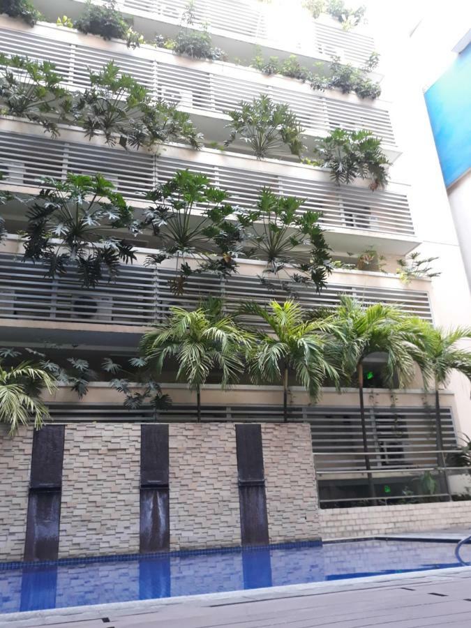 150 Newport - Near Naia T3 Airport Manila
