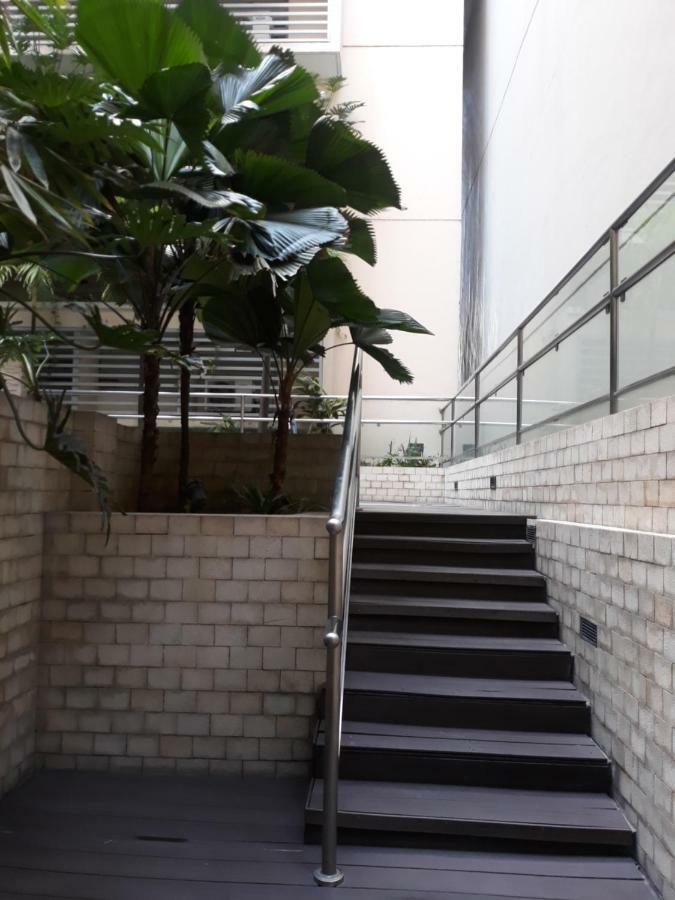 Apartment 150 Newport - Near Naia T3 Airport *