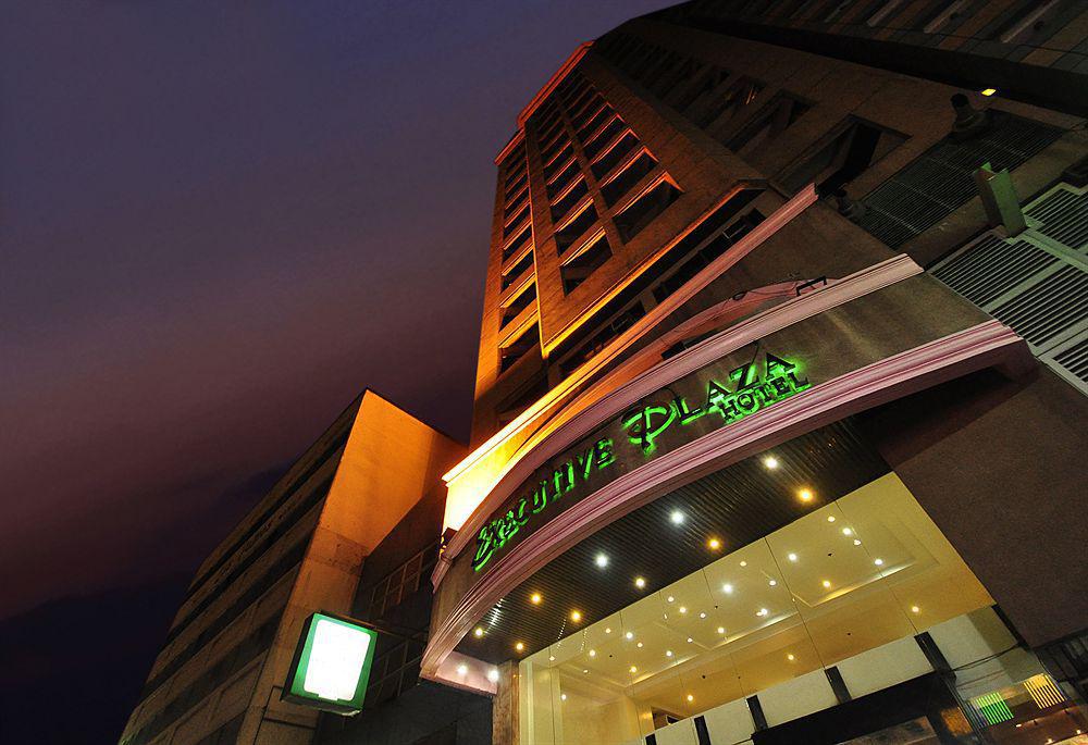 Executive Plaza