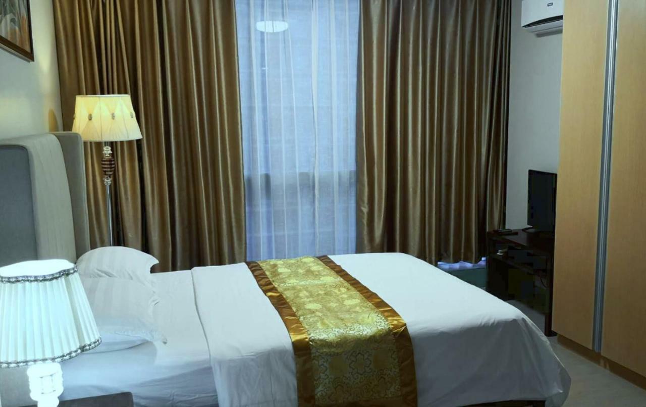 One Uptown Apartment Manila