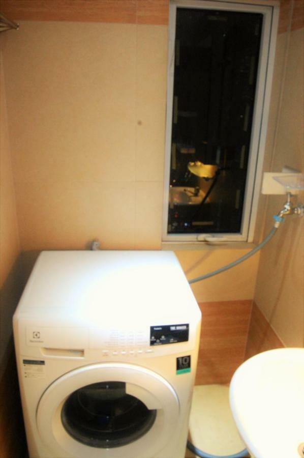 Victoria Bgc 2 Bedrooms * Manila