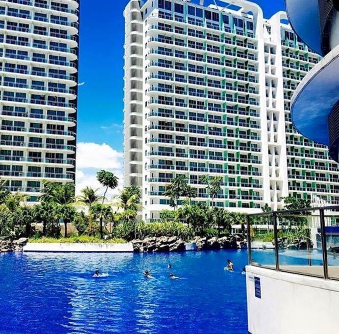 Apartment Azure C3 Balcony Wifi Near Mall Airport