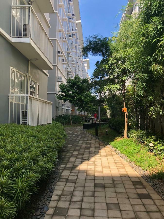 Ja2 Staycation @trees Residences Manila