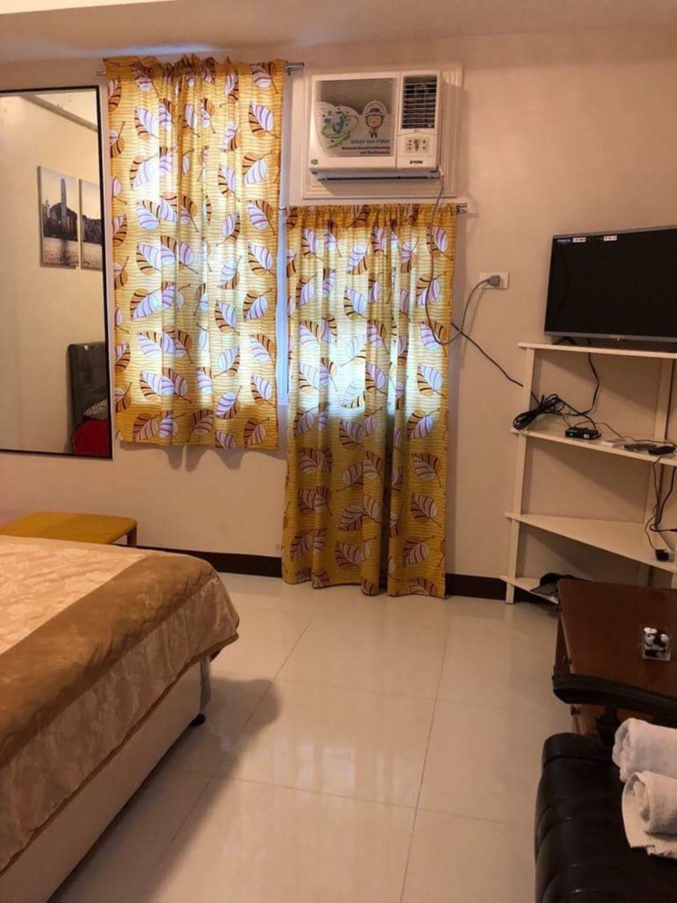 Apartment Favila Condotel Unit-101 Newport Boulevard Walking Distance To Airport 3 Near Airport Terminal