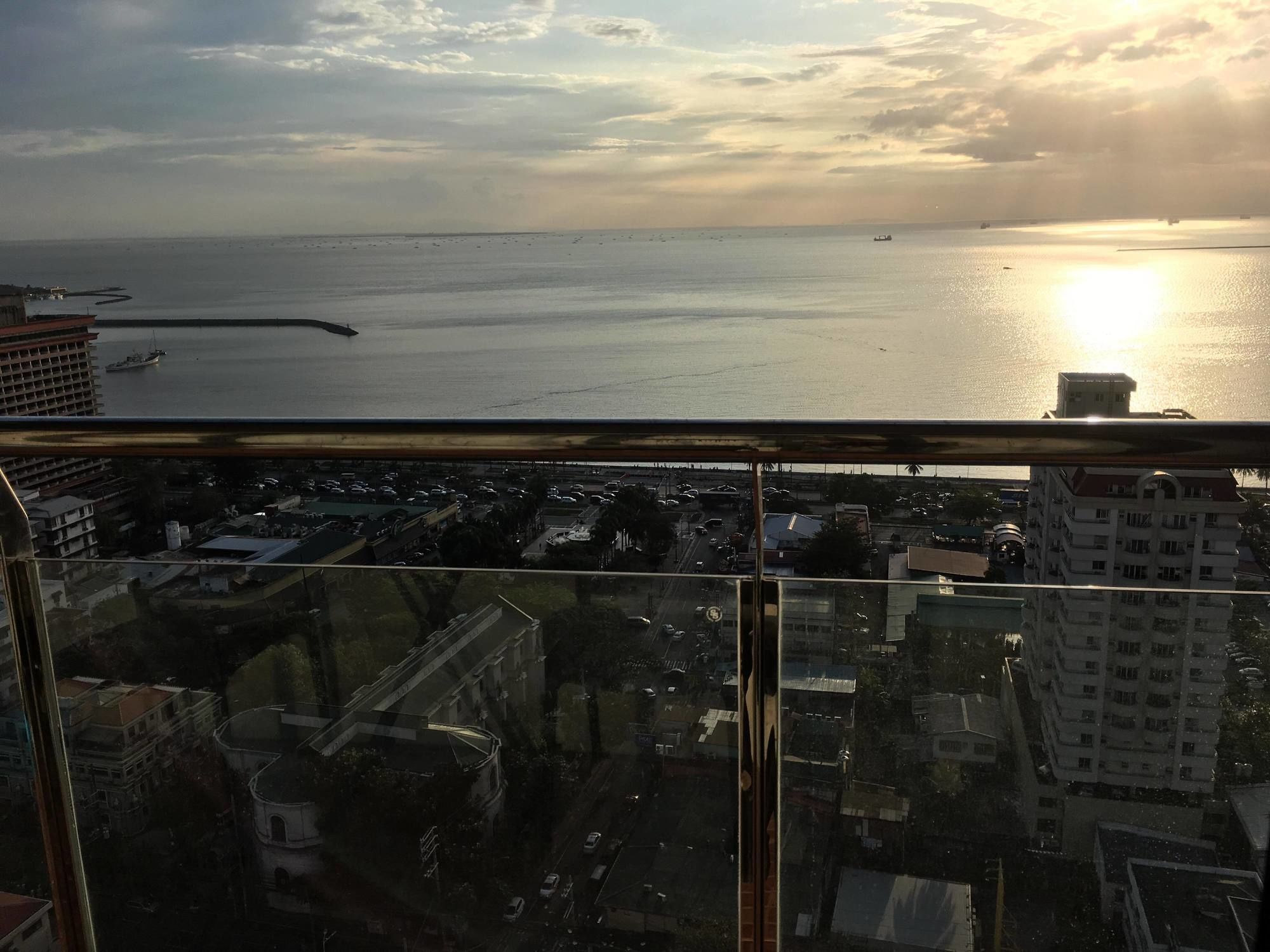 Malate Bayview Mansion View 3* Manila