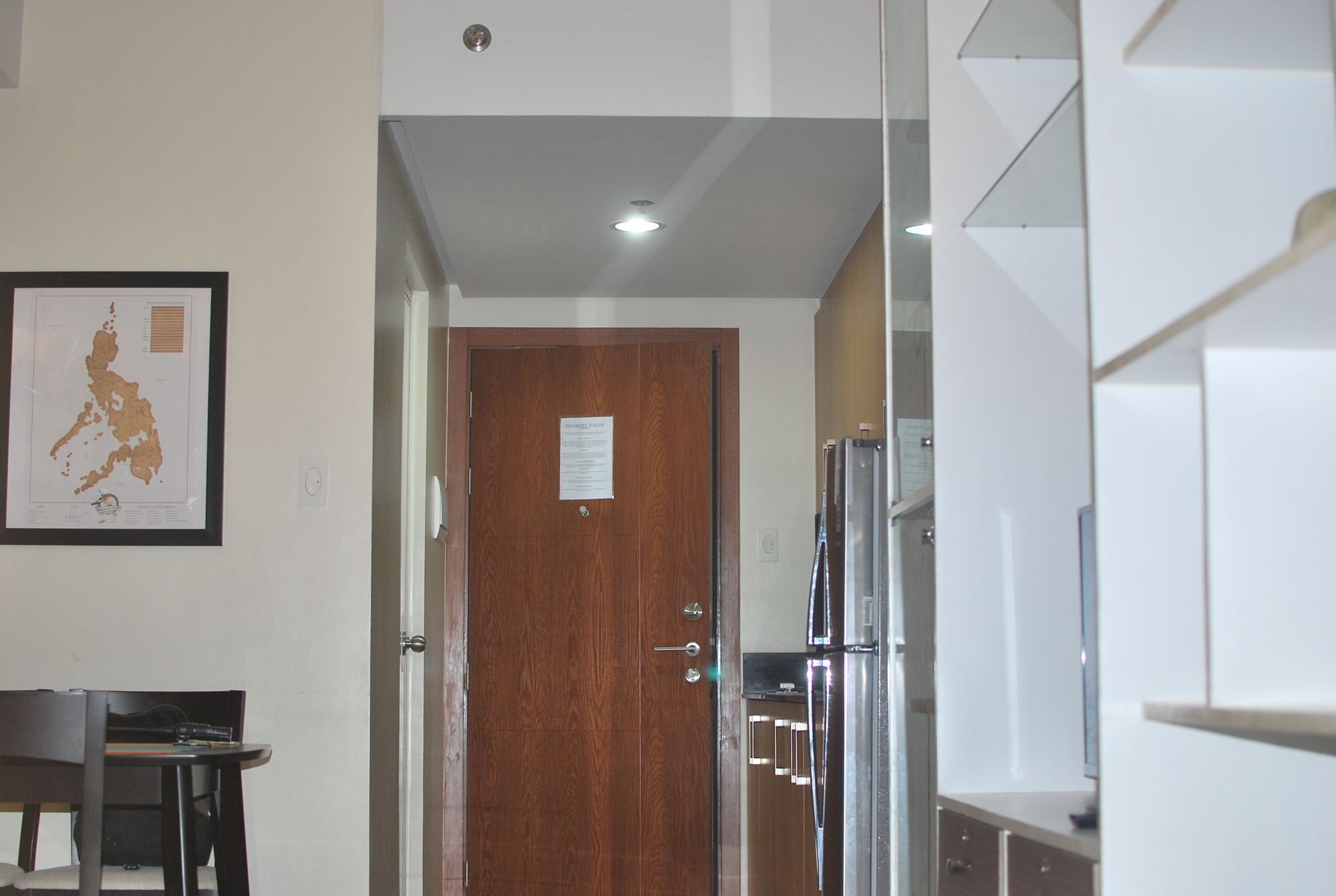 Apartment Premiere Haven At Shell Residences Manila
