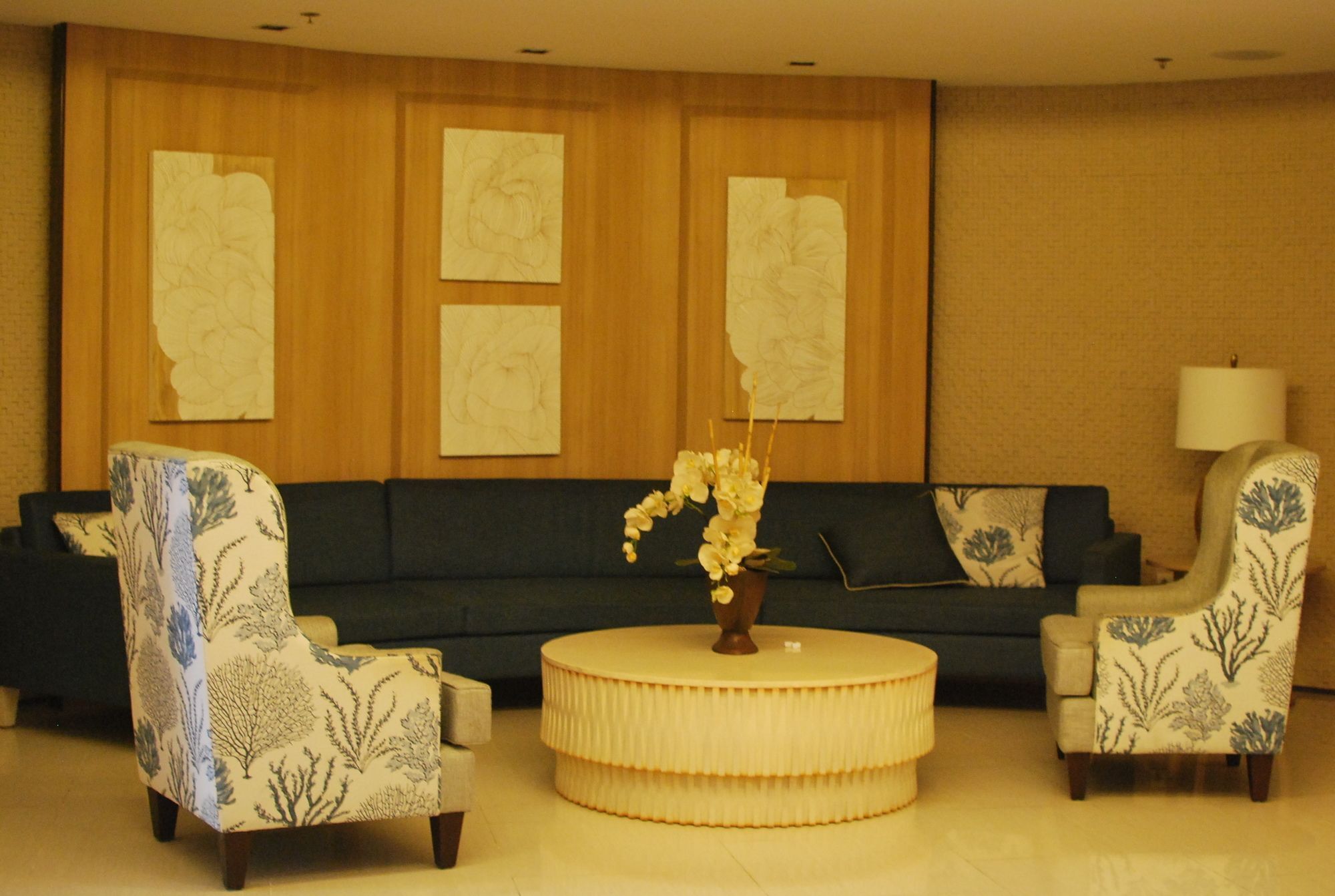 Premiere Haven At Shell Residences Manila