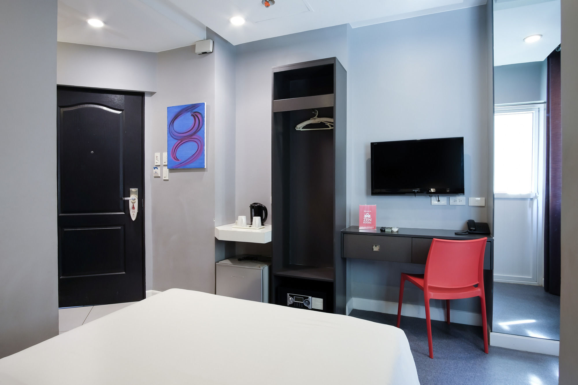 Zen Rooms Malate Nakpil Hotel 3*
