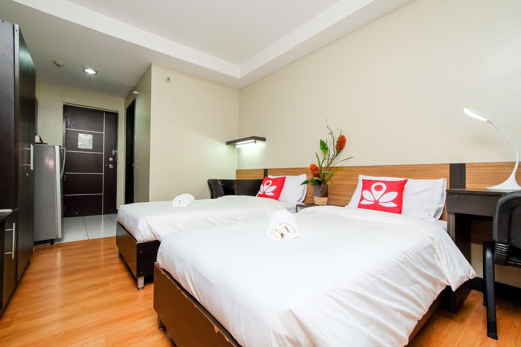 Apartment The 87 Residences Manila