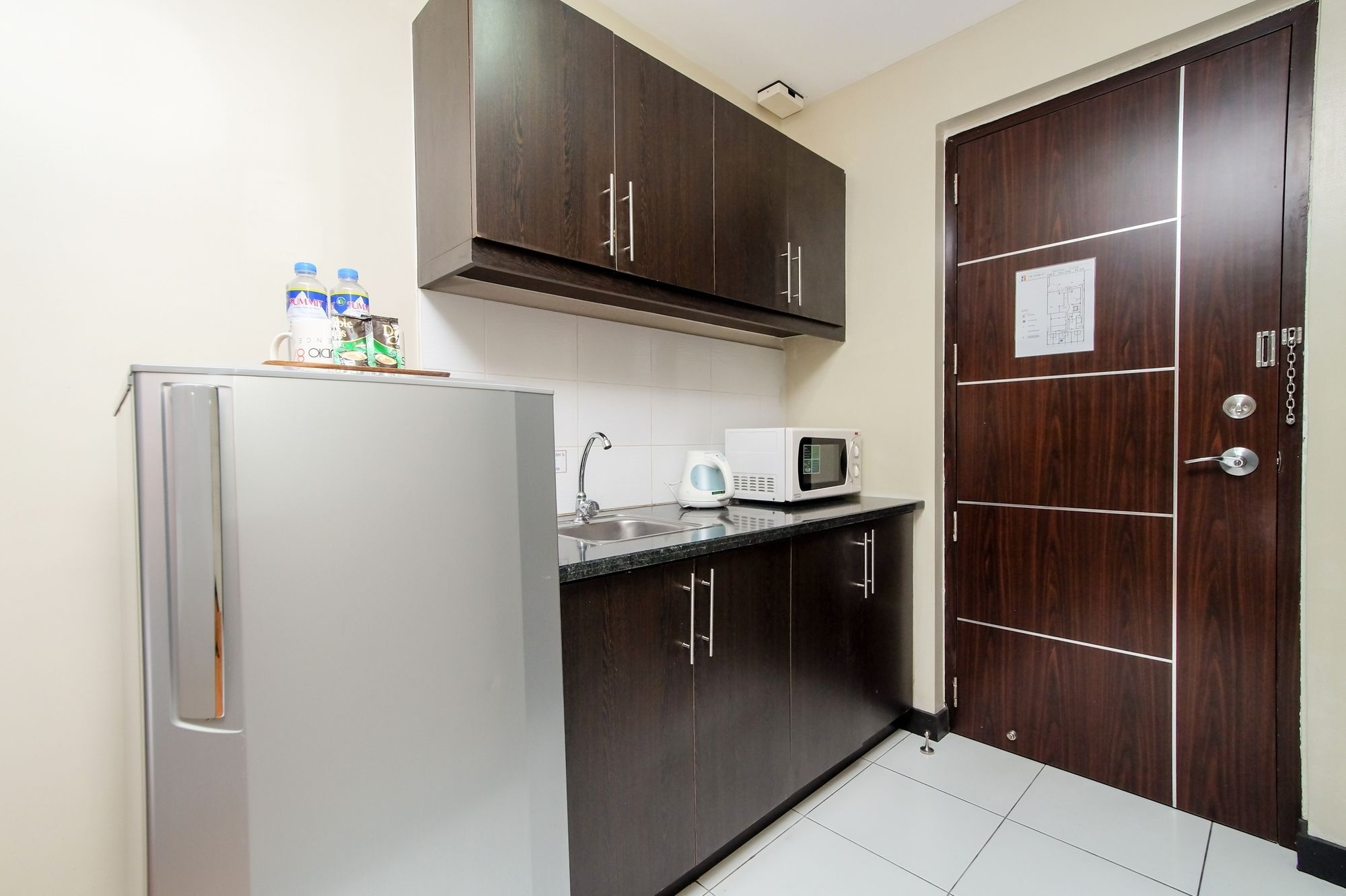 Apartment The 87 Residences