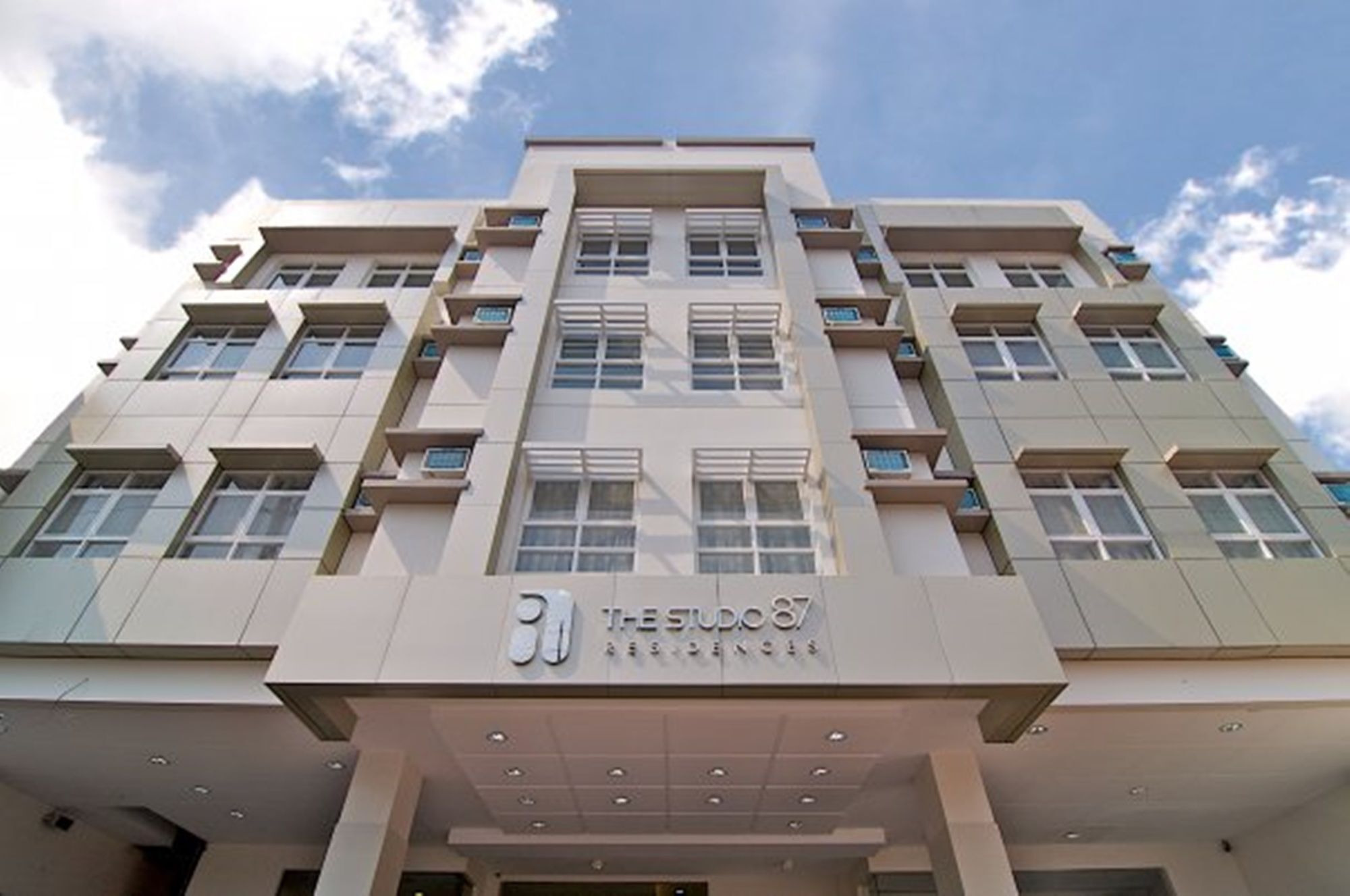 The 87 Residences Apartment