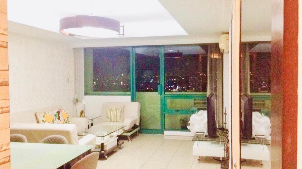67 Sqm. Unit In Robinson Place Residences Manila