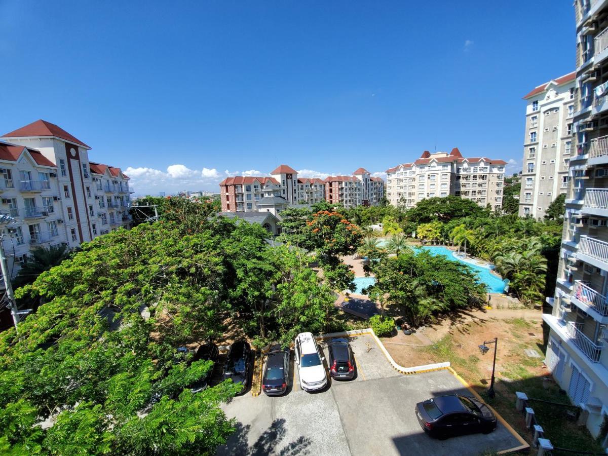 Apartment Presidio Lakefront 2 Bedroom Staycation *
