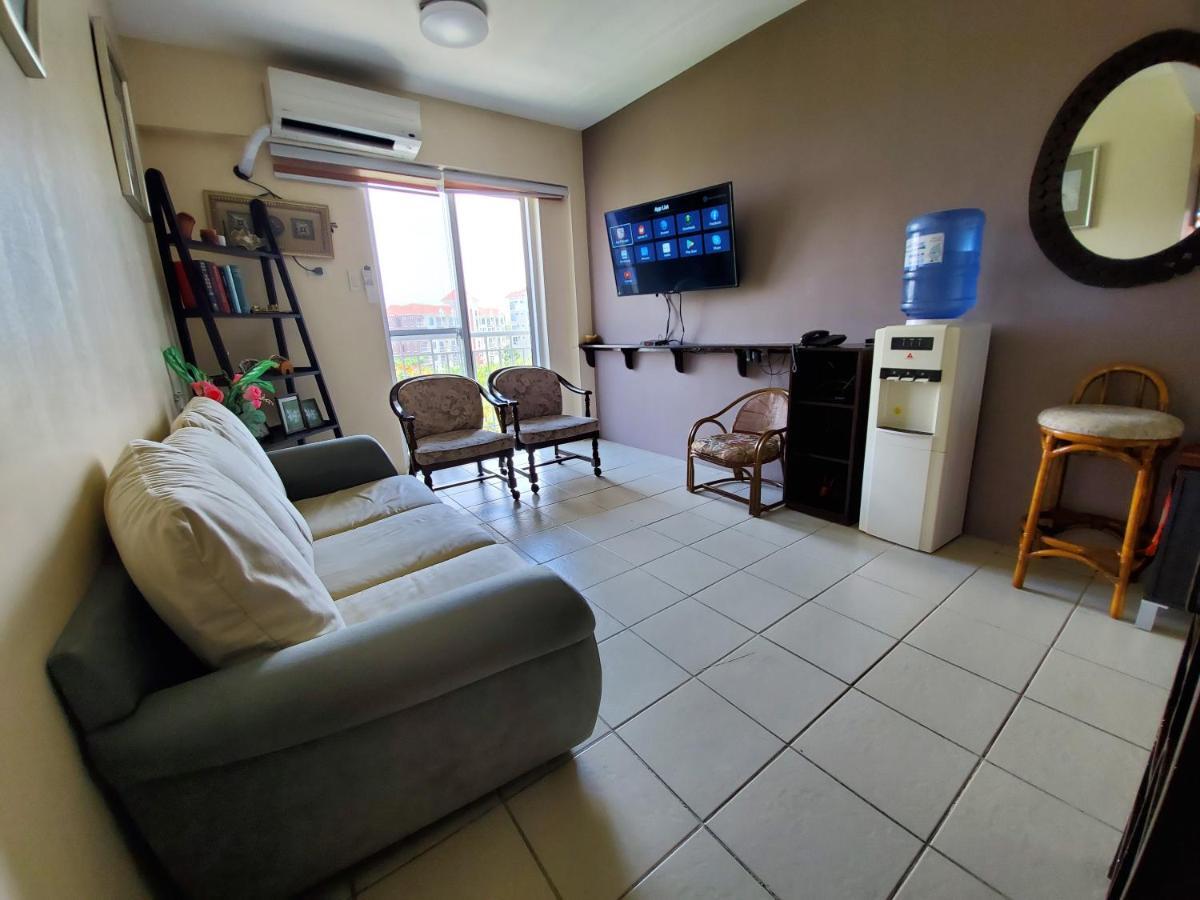 Apartment Presidio Lakefront 2 Bedroom Staycation *