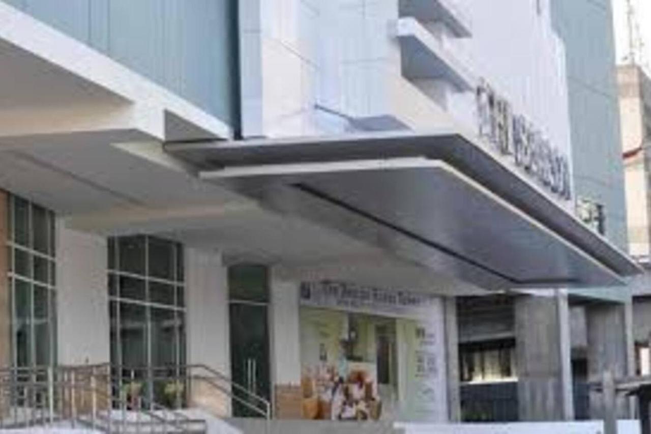 The Beacon Makati For 4 Wifi 30mbps